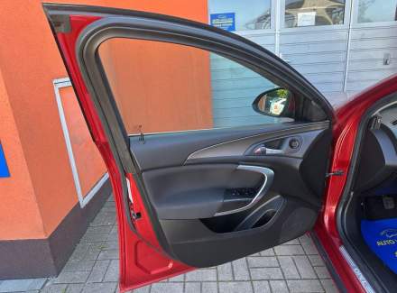 Opel - Insignia
