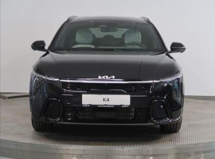Kia - K4