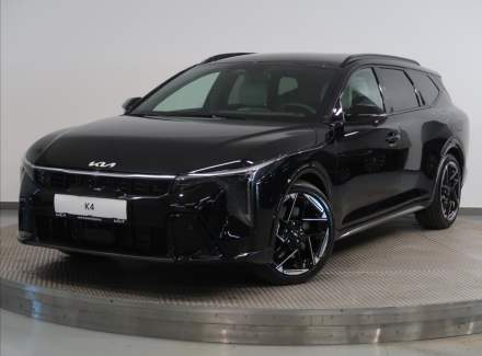 Kia - K4
