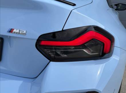 BMW - M2