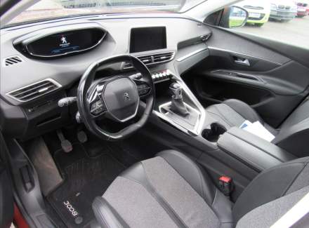 Peugeot - 3008