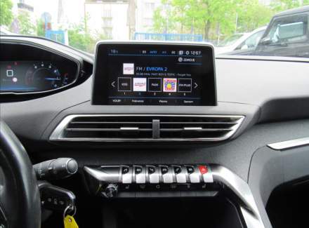 Peugeot - 3008