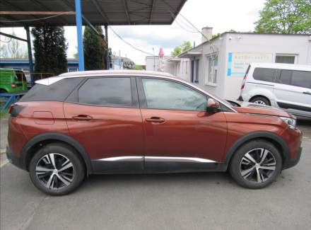 Peugeot - 3008