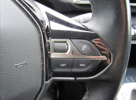 Peugeot - 3008