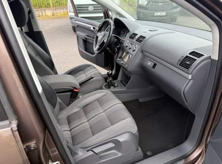 Volkswagen - Touran