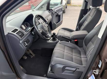 Volkswagen - Touran