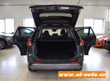 Toyota - RAV 4