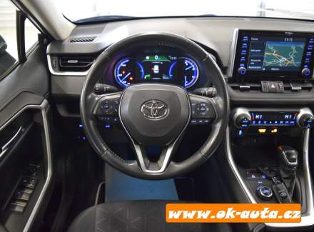 Toyota - RAV 4