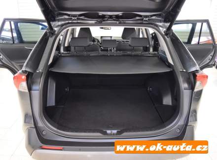 Toyota - RAV 4