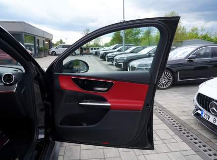 Mercedes-Benz - GLC