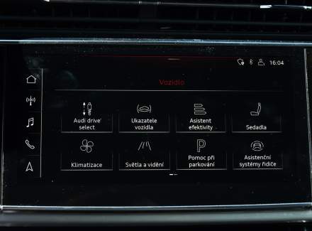 Audi - Q8