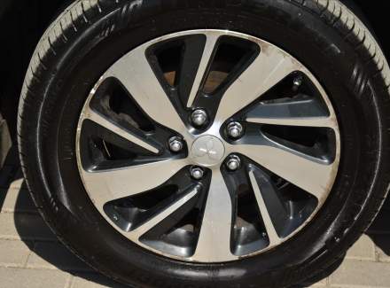 Mitsubishi - ASX