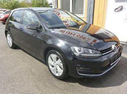Volkswagen - Golf