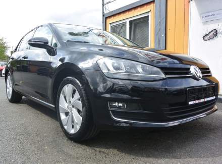 Volkswagen - Golf