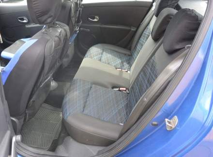 Renault - Clio