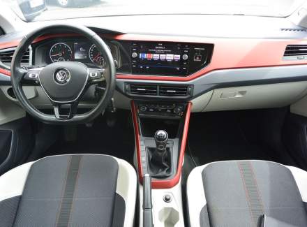 Volkswagen - Polo