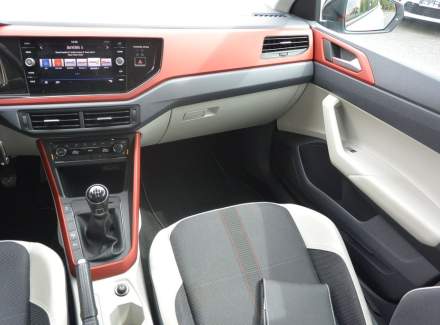 Volkswagen - Polo