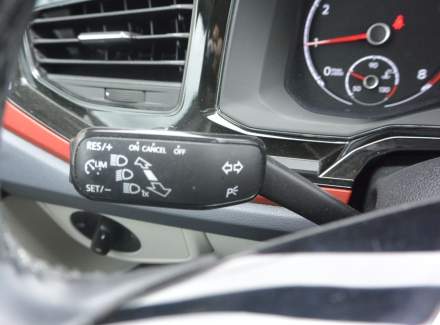 Volkswagen - Polo
