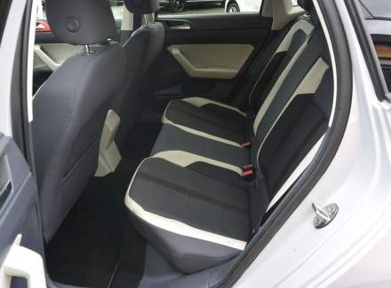 Volkswagen - Polo
