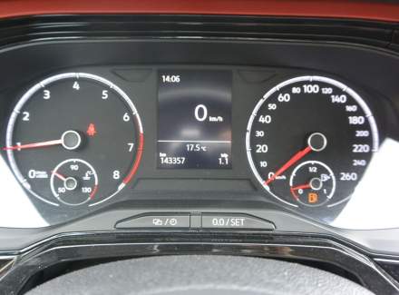 Volkswagen - Polo