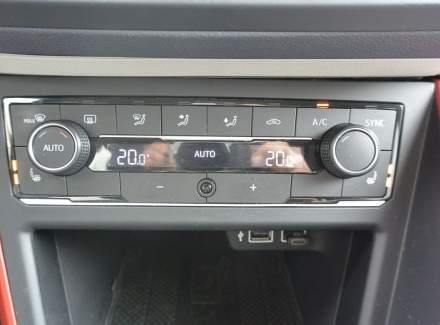 Volkswagen - Polo