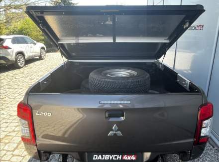 Mitsubishi - L 200