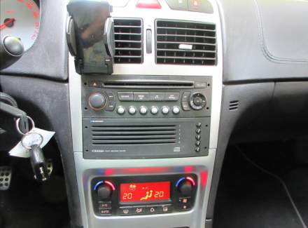Peugeot - 307