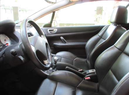 Peugeot - 307