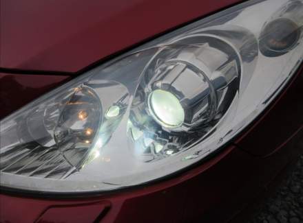 Peugeot - 307