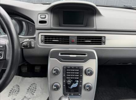 Volvo - V70