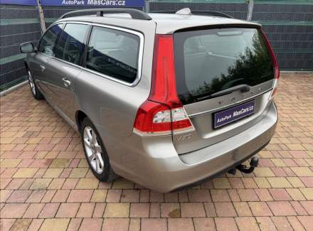 Volvo - V70