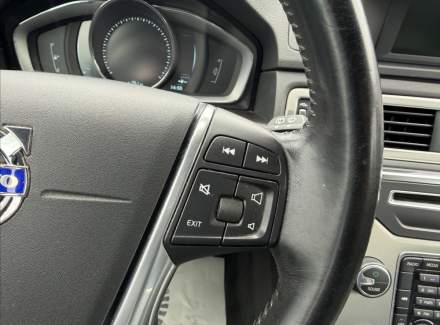 Volvo - V70