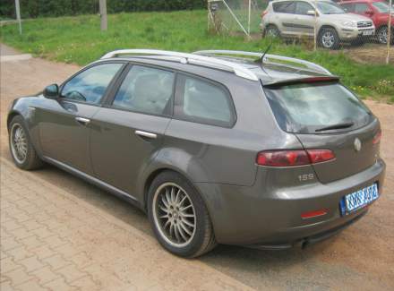Alfa Romeo - 159