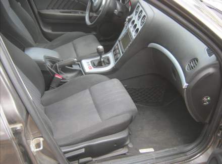 Alfa Romeo - 159