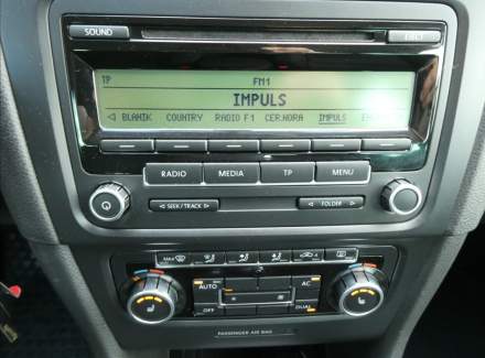 Volkswagen - Golf