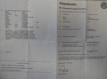 Volkswagen - Golf