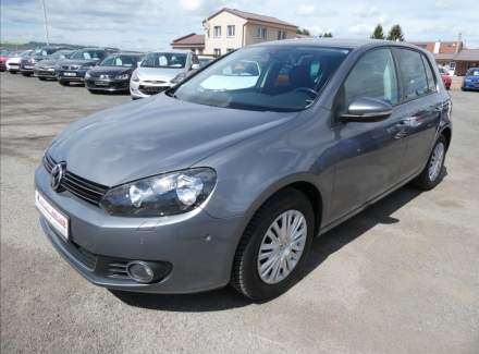 Volkswagen - Golf