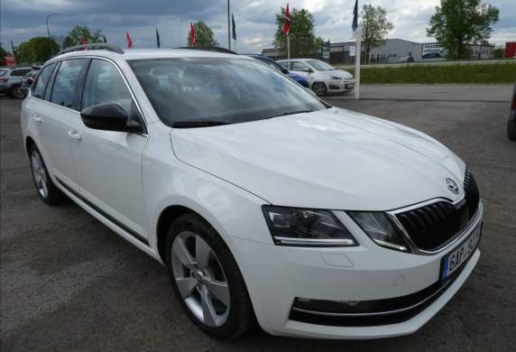 Škoda - Octavia