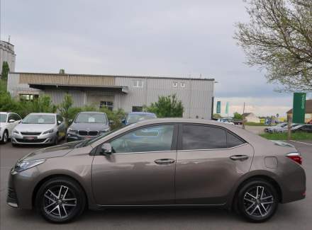 Toyota - Corolla