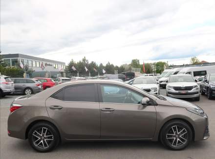 Toyota - Corolla