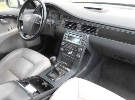 Volvo - V70