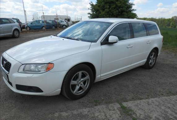 Volvo - V70