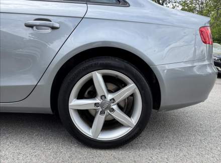 Audi - A4