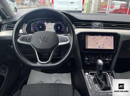 Volkswagen - Passat