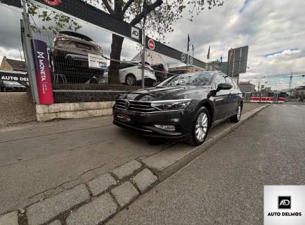 Volkswagen - Passat