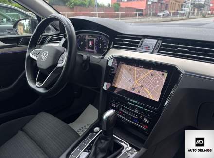 Volkswagen - Passat