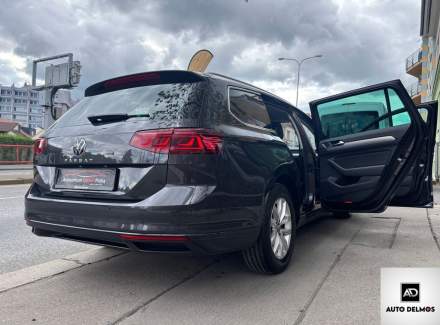 Volkswagen - Passat