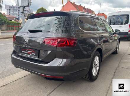 Volkswagen - Passat