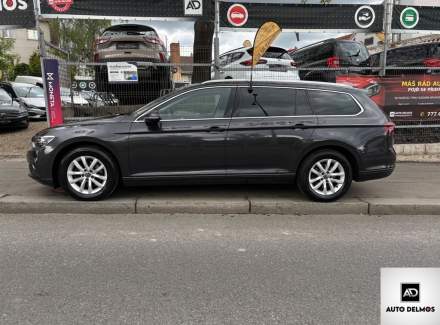 Volkswagen - Passat