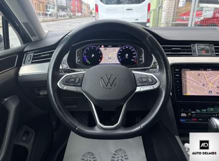 Volkswagen - Passat